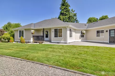 106 Prater Pl, Sequim, WA 98382