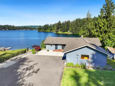 36303 W Clear Lake Rd E, Eatonville, WA 98328