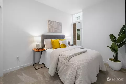 503 11th Ave E, Seattle, WA 98102 photo 17