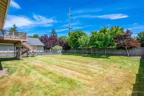 910 SW Orcas St, Oak Harbor, WA 98277 photo 25