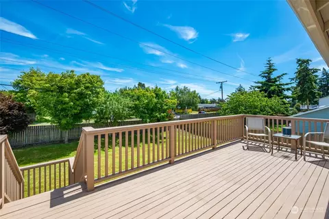 910 SW Orcas St, Oak Harbor, WA 98277 photo 20