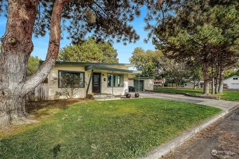 721 S Marigold St, Moses Lake, WA 98837