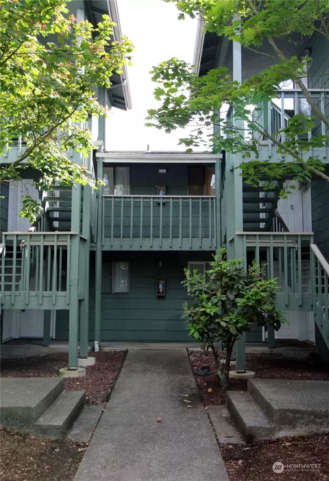 3430 I St NE #J103, Auburn, WA 98002