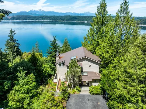 70 E Mount Washington Ct, Union, WA 98592