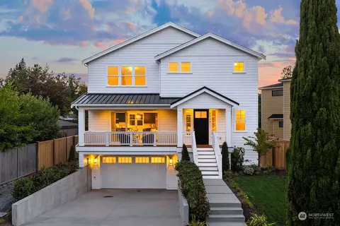 2245 38th Pl E, Seattle, WA 98112