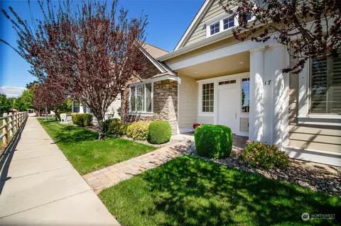 2410 N Alder St #17, Ellensburg, WA 98926