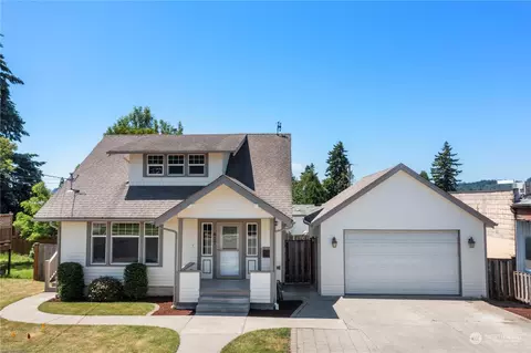 917 D St SE, Auburn, WA 98002