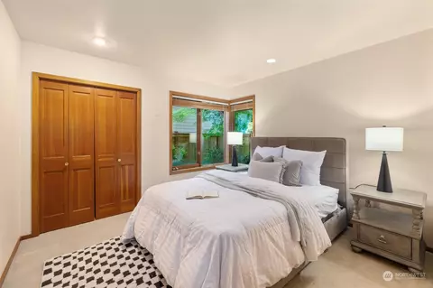 Bedroom - 3511 217th Pl, Bothell, WA 98021 photo 1 of 4