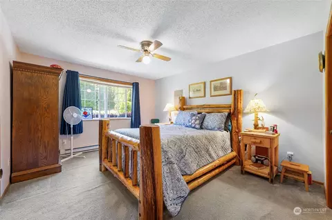 Bedroom - 40522 228th Way, Enumclaw, WA 98022 photo 1 of 4