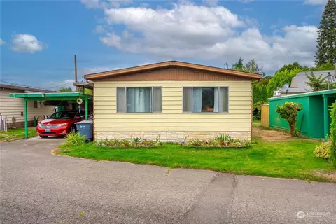 5716 120th Avenue Ct E #D, Puyallup, WA 98372