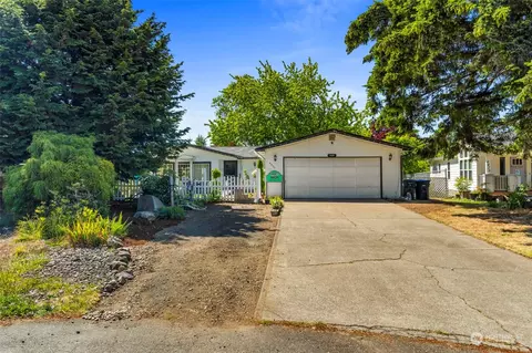 4420 36th Ct SE, Lacey, WA 98503