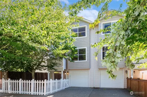 8550 Stone Ave N, Seattle, WA 98103