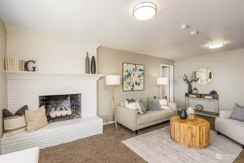 Living - 1343 Madrona Ave, Everett, WA 98203 photo 6 of 9