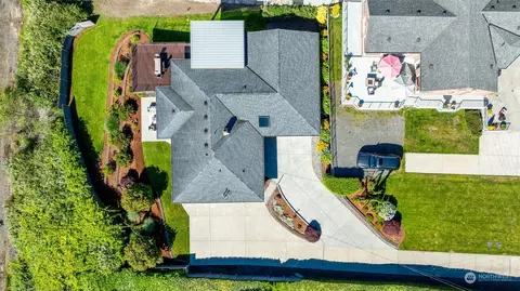 View/Area - 1343 Madrona Ave, Everett, WA 98203 photo 3 of 5
