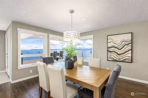 Dining - 1343 Madrona Ave, Everett, WA 98203 photo 1 of 1