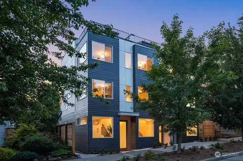6021 42nd Ave SW #A, Seattle, WA 98136