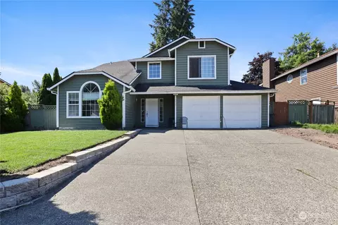 12425 SE 223rd Dr, Kent, WA 98031