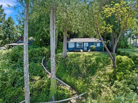 8741 SE John St, Port Orchard, WA 98366