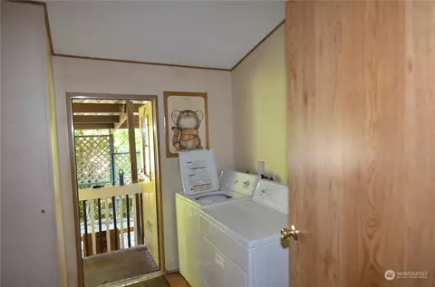 12712 NE 199th St, Bothell, WA 98011 photo 2