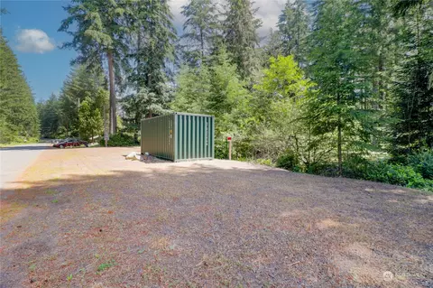 291 Emerald Lake Dr W, Grapeview, WA 98546 photo 5