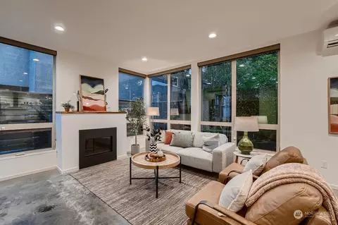 111 E Louisa St, Seattle, WA 98102 photo 10