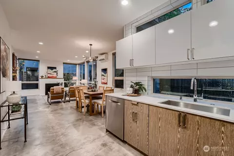 111 E Louisa St, Seattle, WA 98102 photo 13