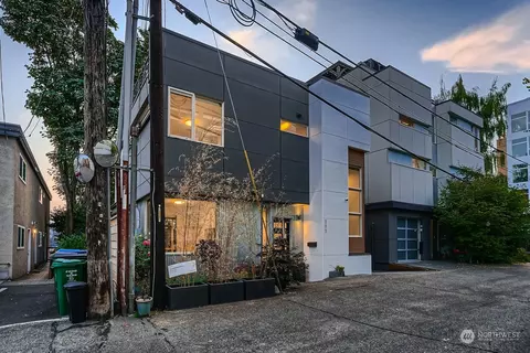 111 E Louisa St, Seattle, WA 98102