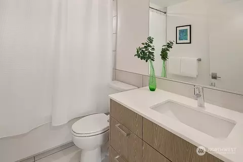 111 E Louisa St, Seattle, WA 98102 photo 21