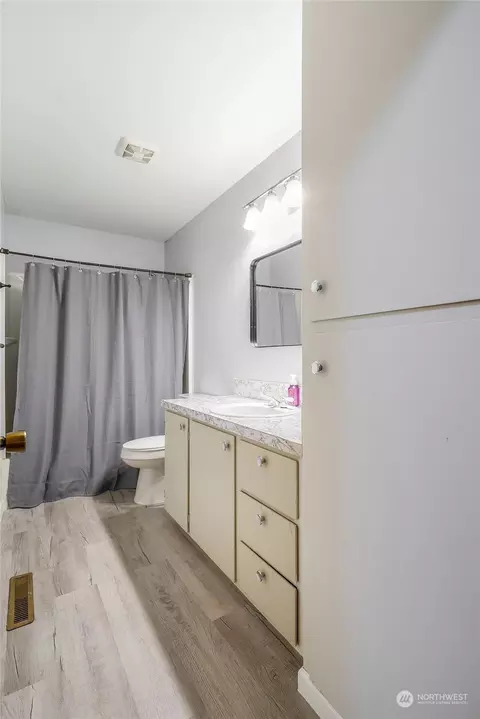 205 E Cedar St, Othello, WA 99344 photo 15