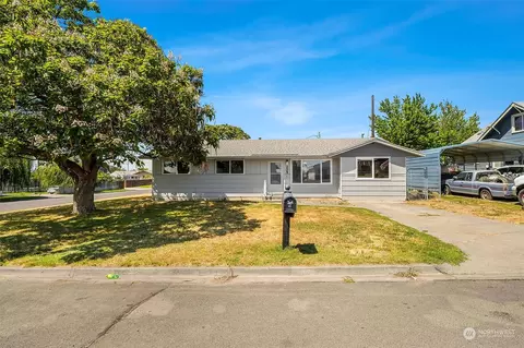 205 E Cedar St, Othello, WA 99344 photo 1