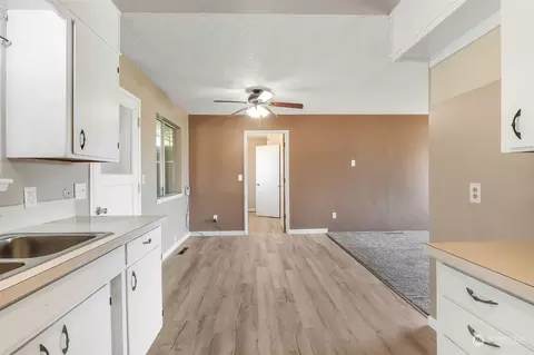 205 E Cedar St, Othello, WA 99344 photo 10