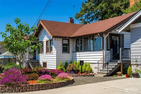 1109 Scott Ave, Bremerton, WA 98310