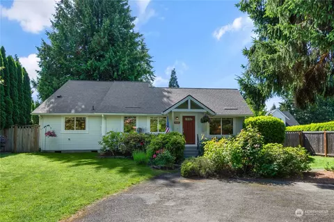 8315 132nd Ave NE, Kirkland, WA 98033