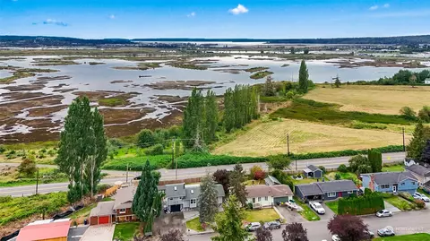 5610 60th Dr NE, Marysville, WA 98270