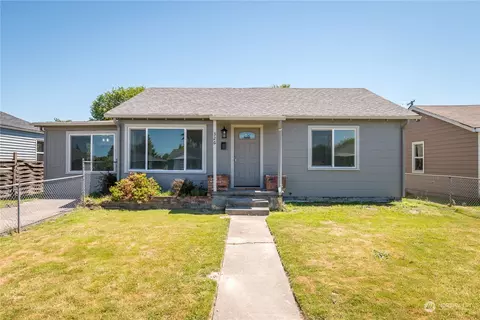 326 29th Ave, Longview, WA 98632