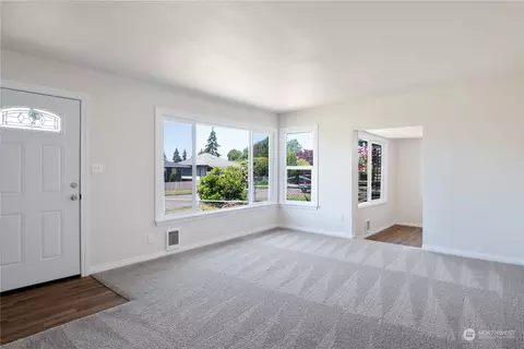 326 29th Ave, Longview, WA 98632 photo 4