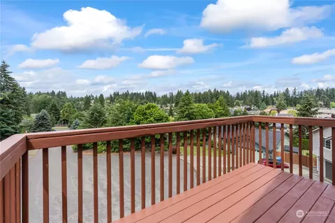 13122 79th Ct E, Puyallup, WA 98373