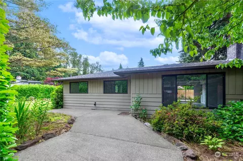 13029 105th Pl NE, Kirkland, WA 98034