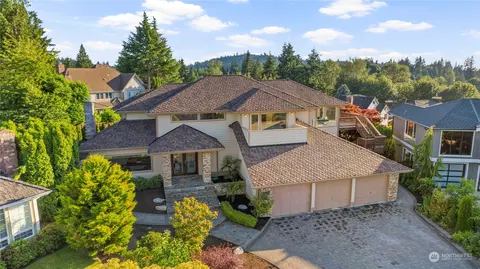 4431 175 Pl SE, Bellevue, WA 98006