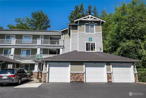 12712 Admiralty Way #B106, Everett, WA 98204