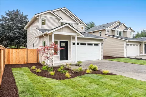 1055 Montague Ave, Darrington, WA 98241