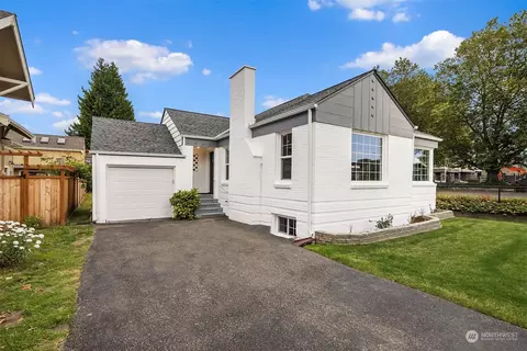 122 Wells Ave S, Renton, WA 98057