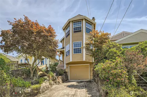 8020 Meridian Ave N, Seattle, WA 98103