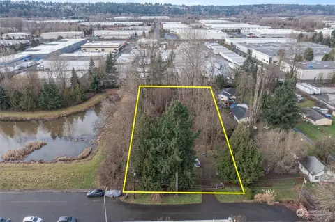 28421 85th Ave S, Kent, WA 98032