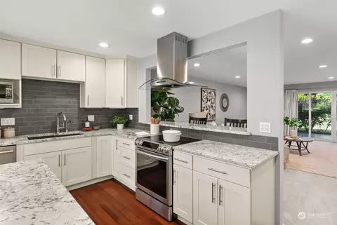 6317 Sand Point Way NE, Seattle, WA 98115