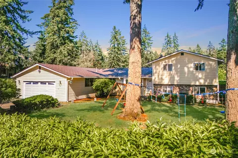 14301 10th Ave S, Tacoma, WA 98444