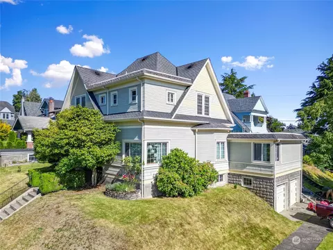 3403 N 26th St, Tacoma, WA 98403