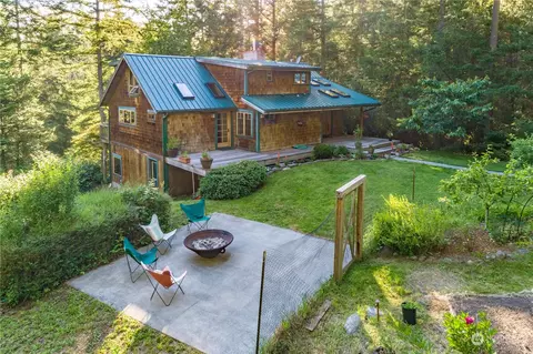 281 Timber Ln, Friday Harbor, WA 98250