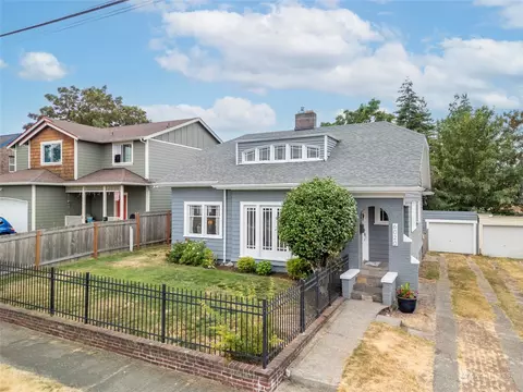 6020 S Warner St, Tacoma, WA 98409