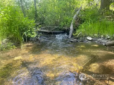 140 Raven Hts, Tonasket, WA 98855